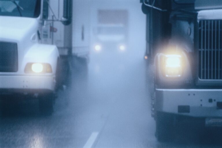 Navigating New Truck Emission Standards: What Chicago Fleet Owners Should Know