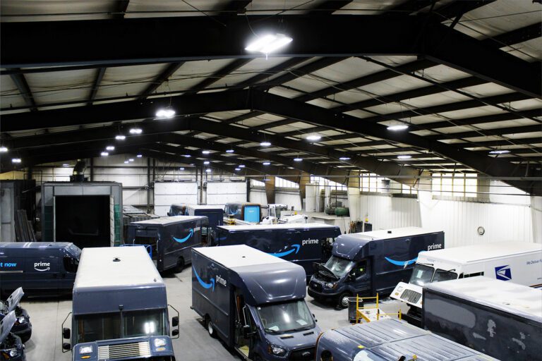Truck Body Repair for Fleets Operating Near I-90, I-94, and I-55